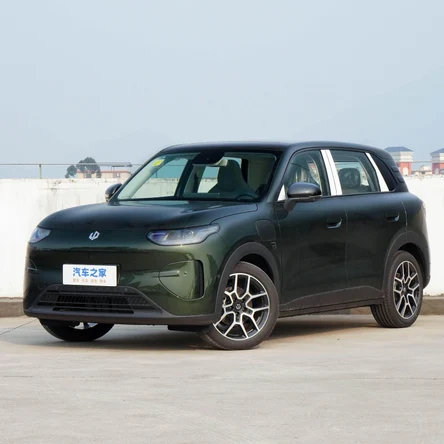 Leapmotor A10